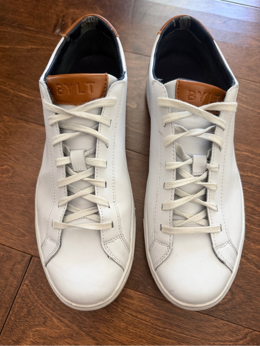 Men's BYLT Basic Everyday White Leather Sneakers - Size 10.5